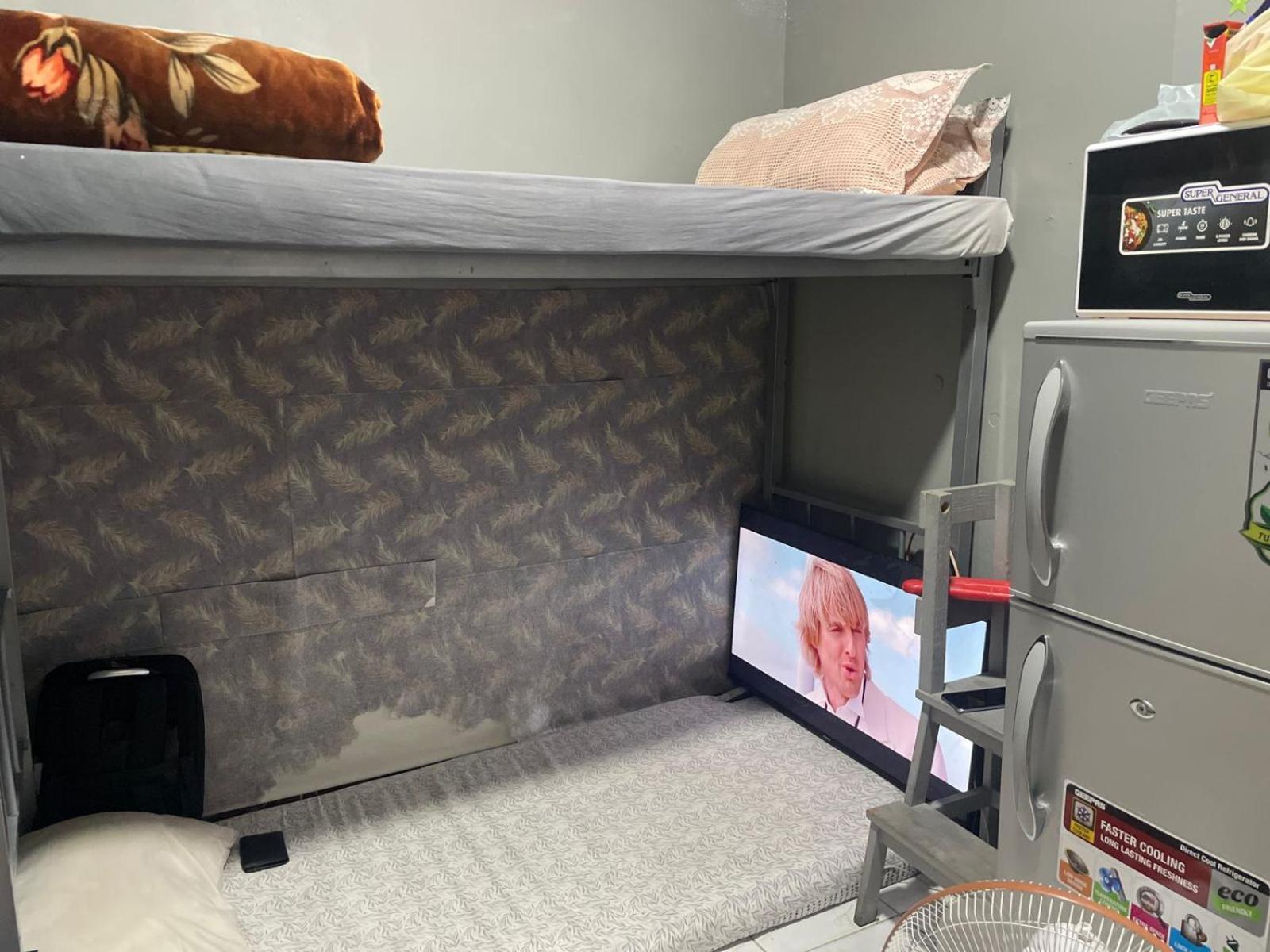 Capsule Bed Hotel Dubai Exterior photo